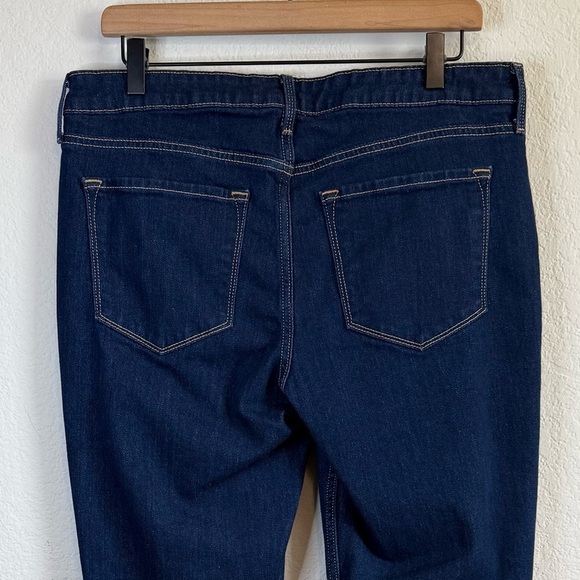 Old Navy Mid Rise Wow Boot Cut Dark Blue Jeans Denim Size 14 - Picture 7 of 12